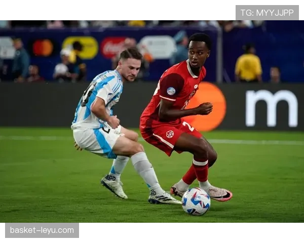 斯卡洛尼战术灵活多变，阿根廷队世预赛表现抢眼