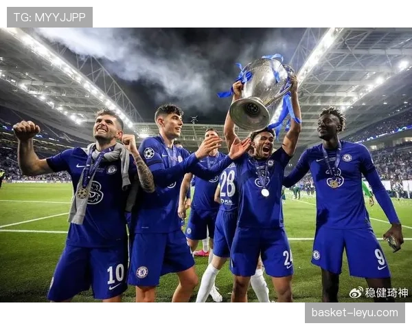 库克助队复苏，拖拉机英超揭幕战表现稳健力争佳绩